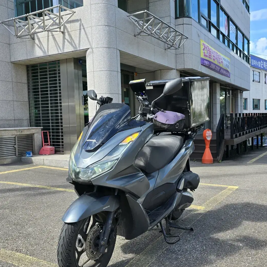 22년식 PCX125 ABS 배달세팅 팝니다