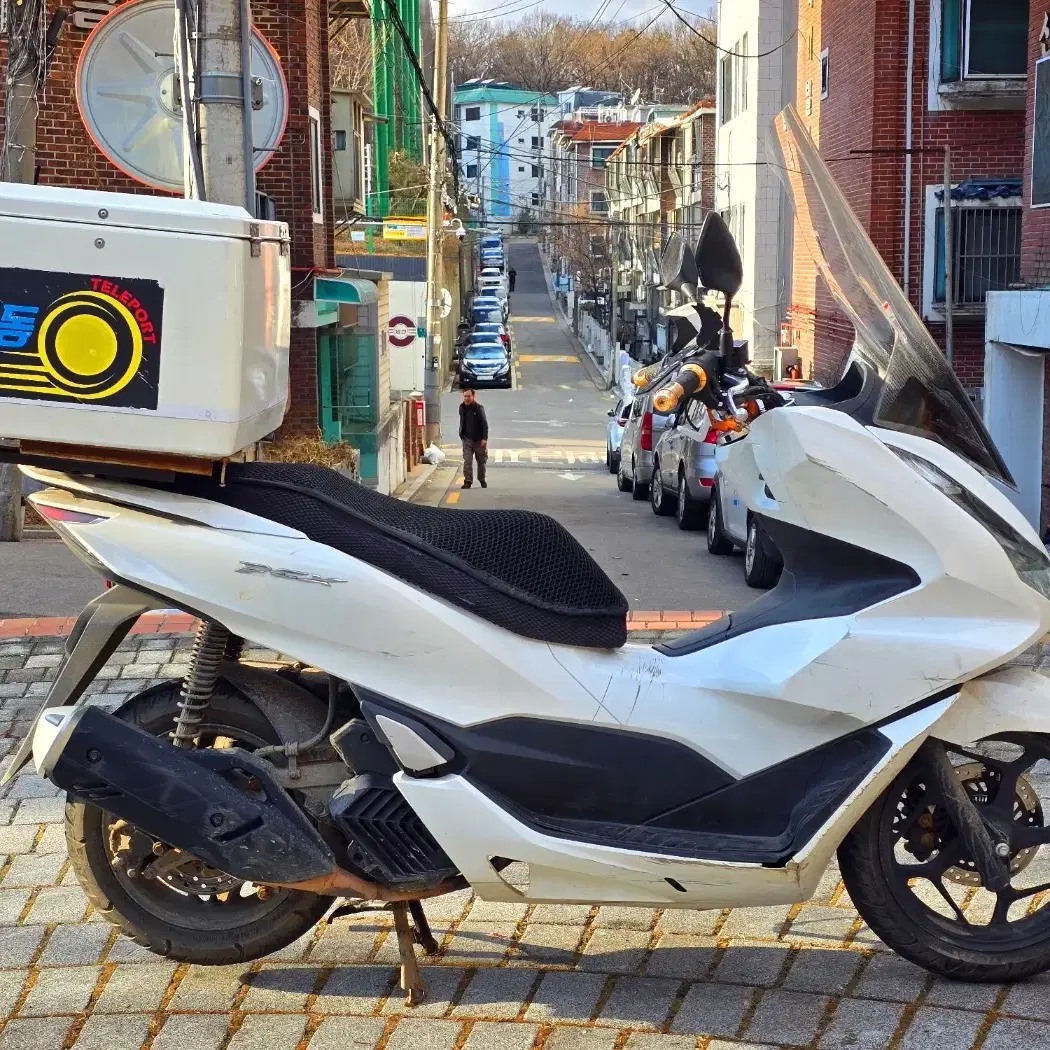 22년식 PCX125 ABS 배달세팅 팝니다