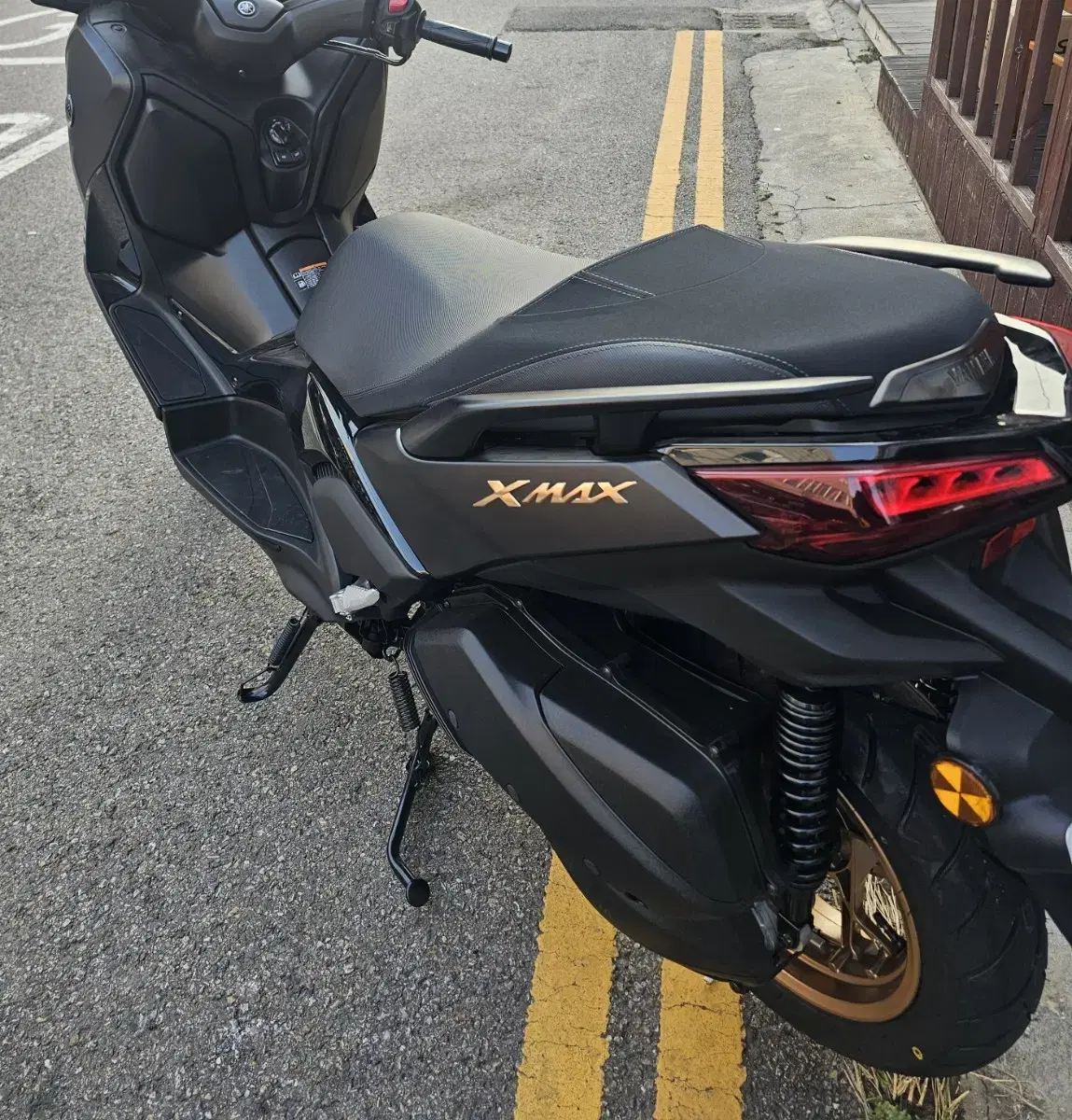 xmax300