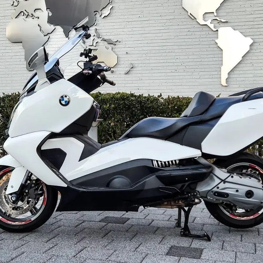 BMW C650GT 투어링 아크라포빅 정품 오토바이 판매 합니다