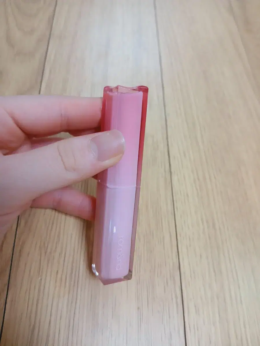 Rom & Sheer Tinted Stick #Bunny Hop