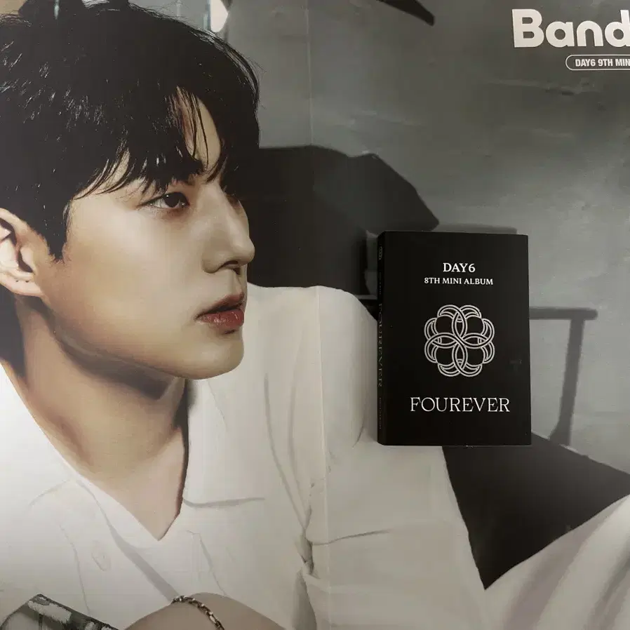 영케이 band aid 포스터 + fourever platform ver