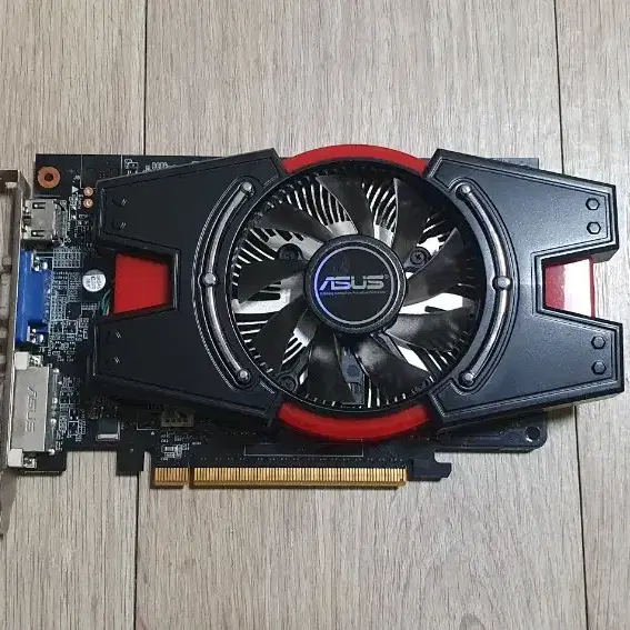 ASUS GTX650 DDR5 1G 그래픽카드