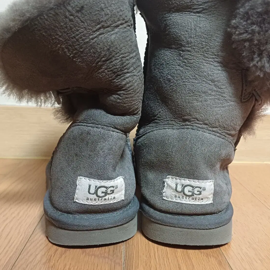 정품 UGG 어그부츠 230