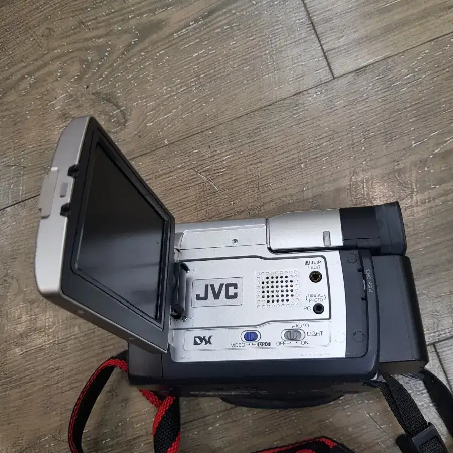 JVC캠코더 GR-DVL805 창고보관 작동확인모름