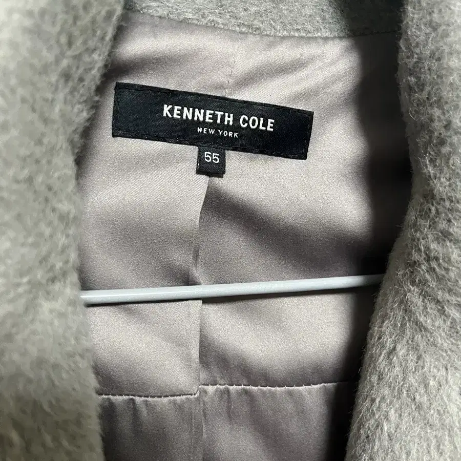 케네스 콜(KENNETH COLE) 알파카 코트