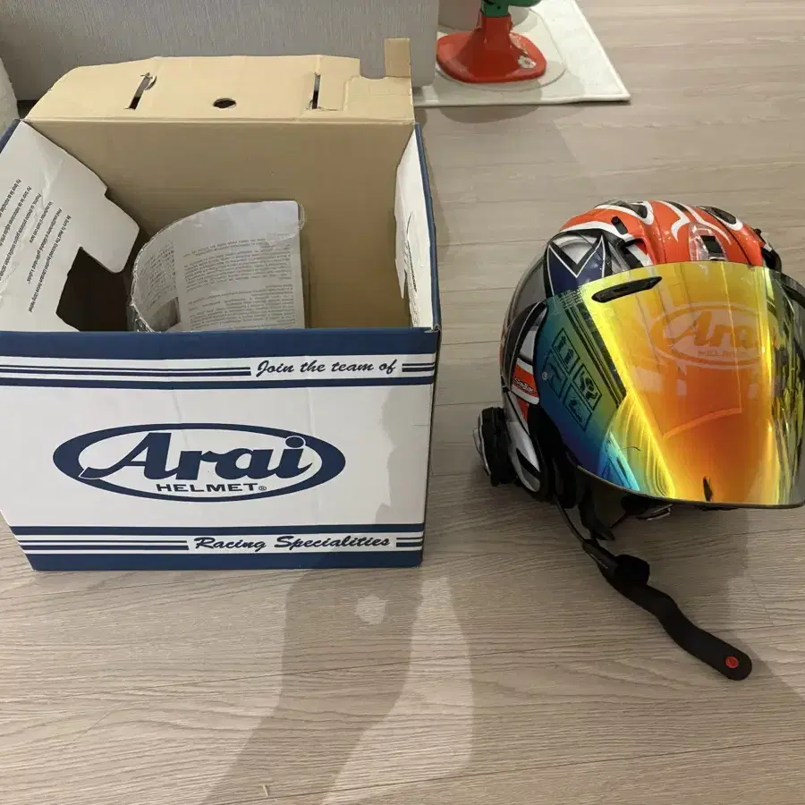 아라이(Arai) VZ-RAM 헤이든 라구나 팝니다.