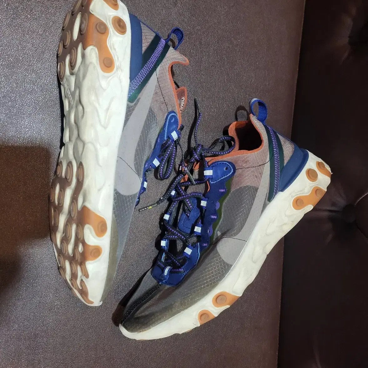 나이키 React Element 55 250사이즈