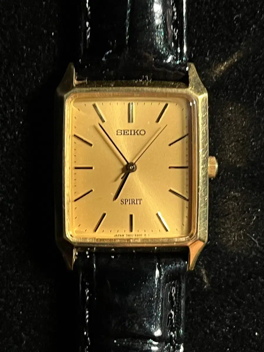 Seiko Quartz Watch