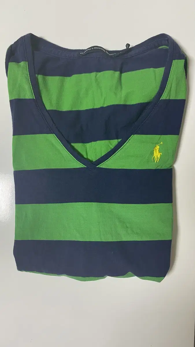 Polo striped sleeve