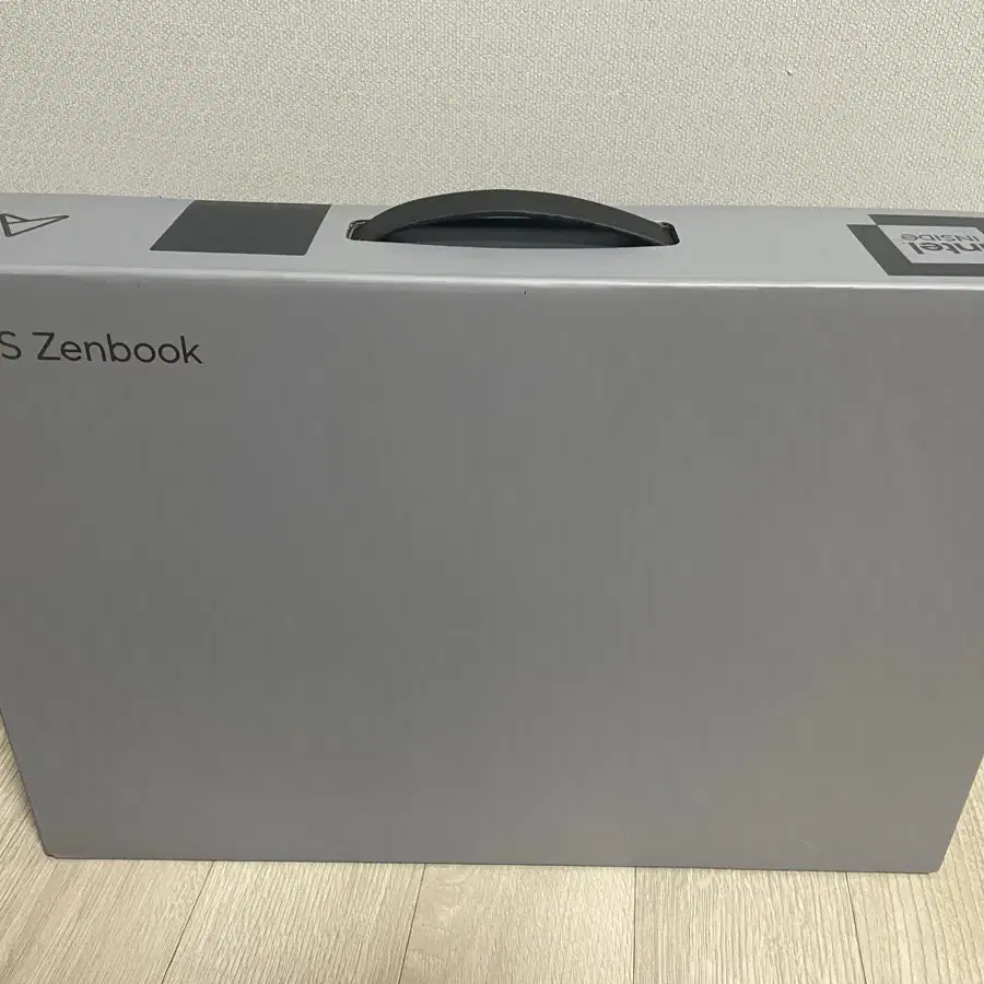 ASUS Zenbook UX3405MA-PP208W 팝니다.