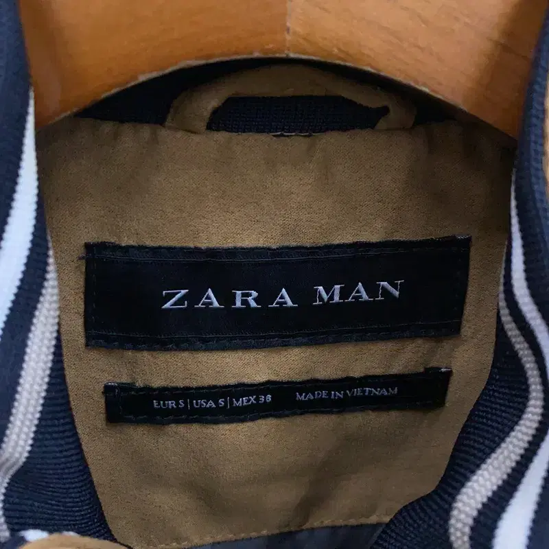 자라 ZARA 브라운 스웨이드 자켓 95 S04517