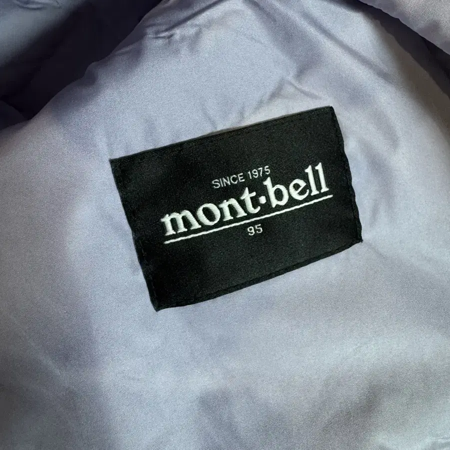 Mont-bell 몽벨 라일락 패딩