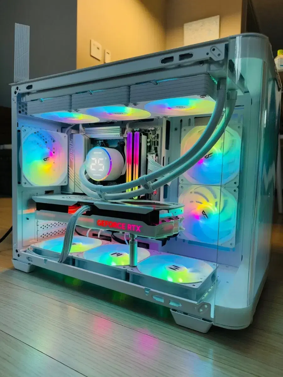 올 화이트pc 9800x3d/4070ti super