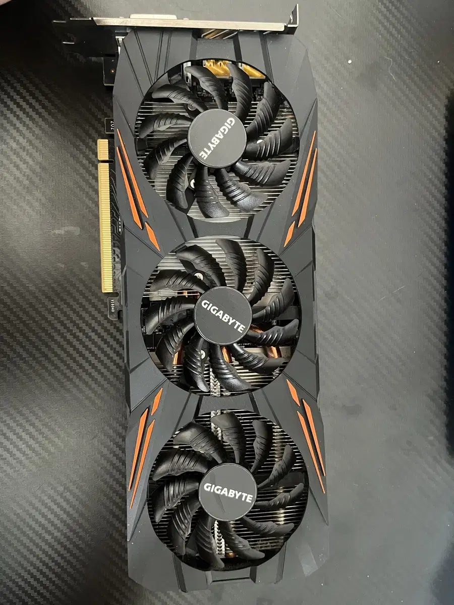 그래픽카드 GTX 1080 팝니다