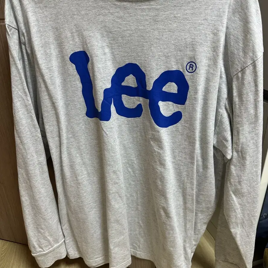 Lee 긴팔