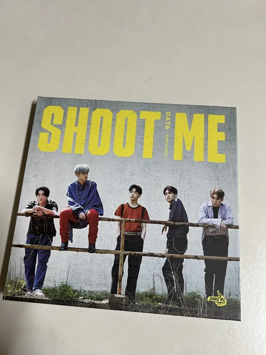 데이식스 미니 3집 슛미 shoot me 개봉 앨범 판매 도운 포카