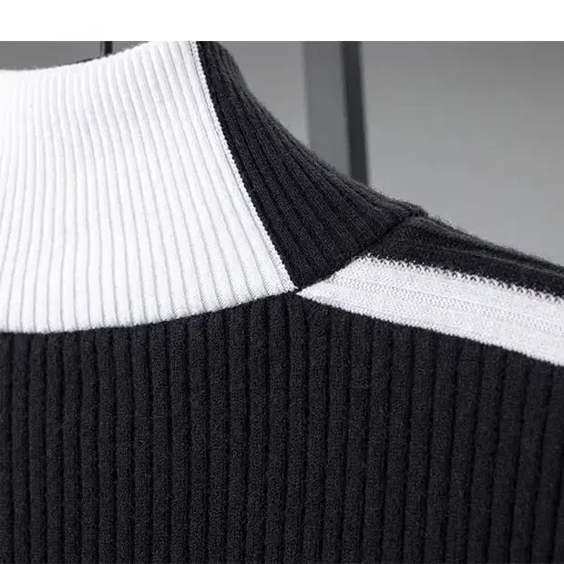 남성골프웨어 LOGO HIGHNECK SWEATER