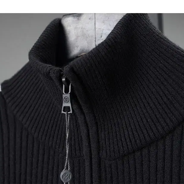 남성골프웨어 LOGO HIGHNECK SWEATER