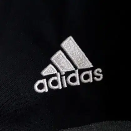 ADIDAS 반바지 | Unisex M(12-7)