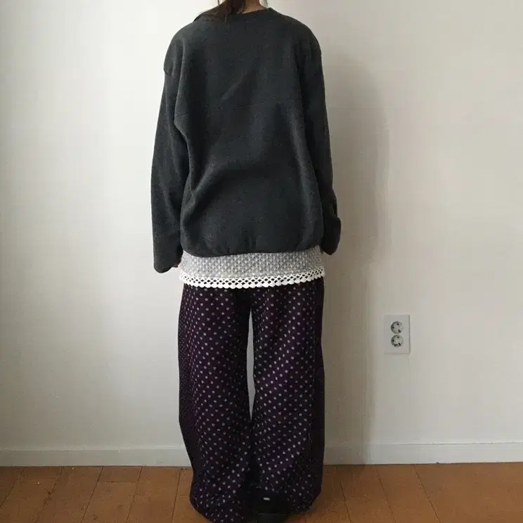 FLEECE DOT WIDE PANTS 후리스 도트 팬츠