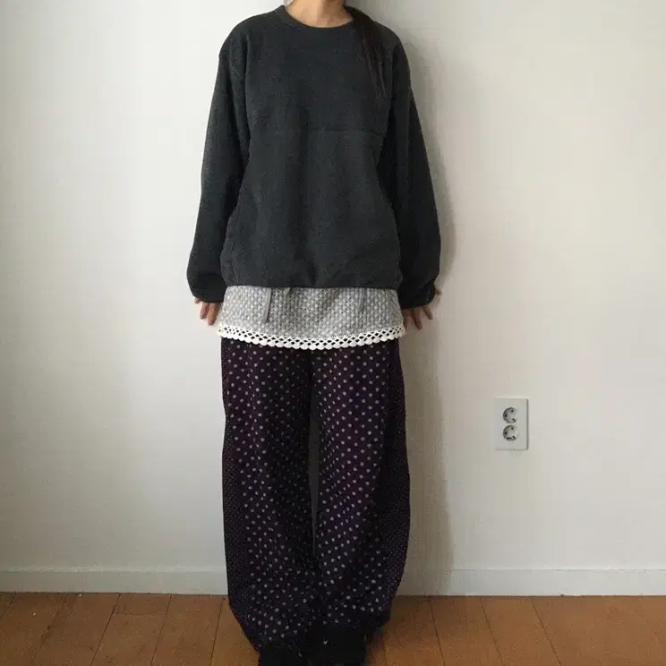 FLEECE DOT WIDE PANTS 후리스 도트 팬츠