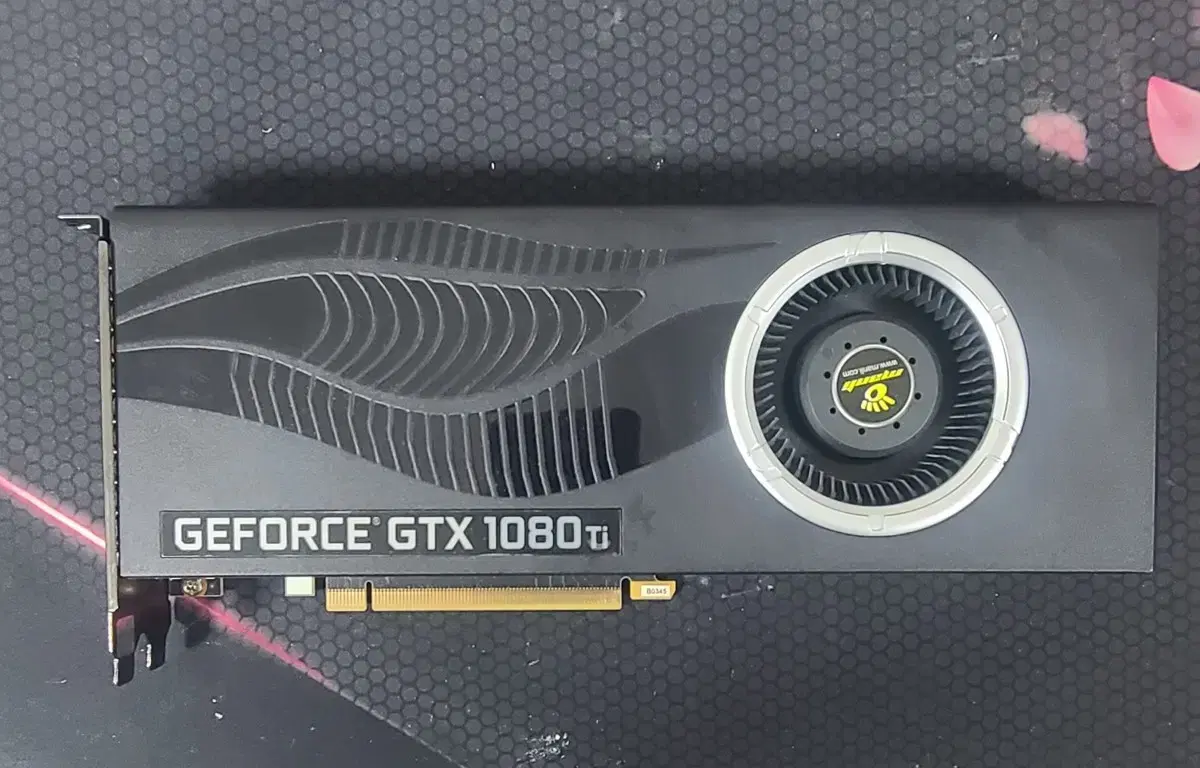 gtx1080ti 11g 그래픽카드 ( RTX3060Ti 동급) 성능짱