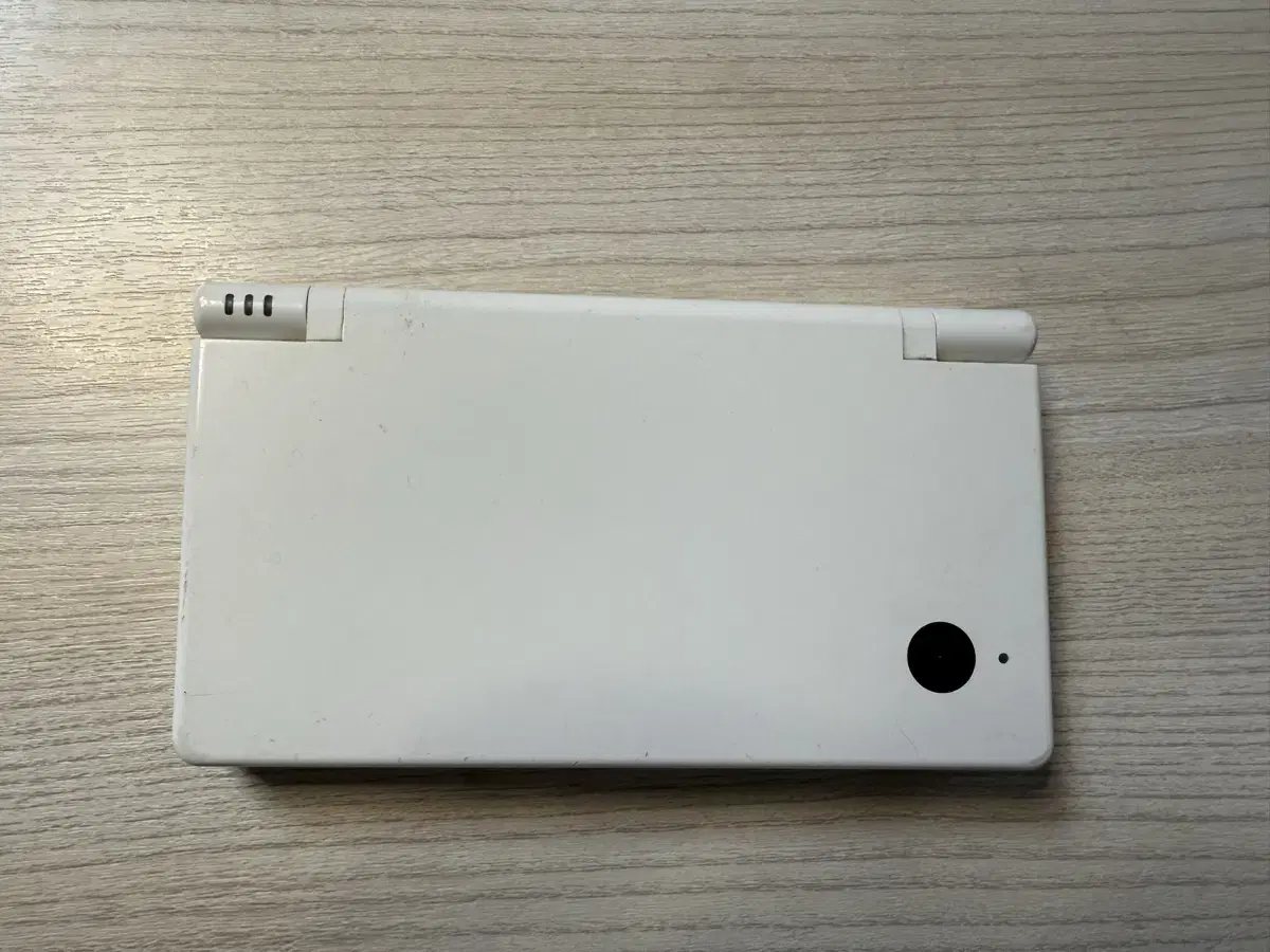 Nintendo DSi White Quick sale