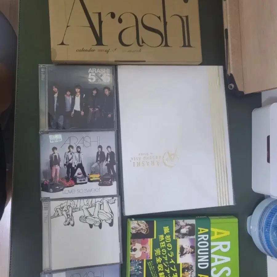 아라시 Arashi cd4장+달력+사진집 등등