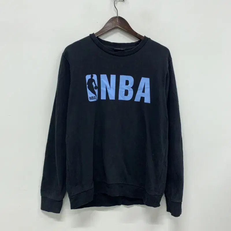 NBA 블랙 빅로고 맨투맨 95 G01938