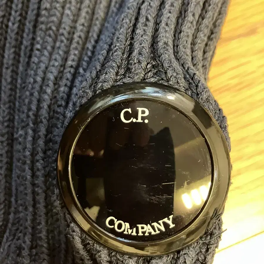 CP컴퍼니 터틀넥 니트(CP COMPANY)