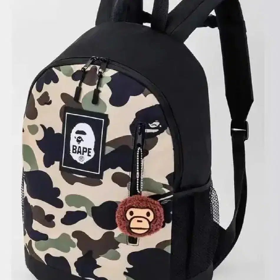 새거) 베이프 bape 미니 백팩  일본어린이 혹은 키160이하 여자