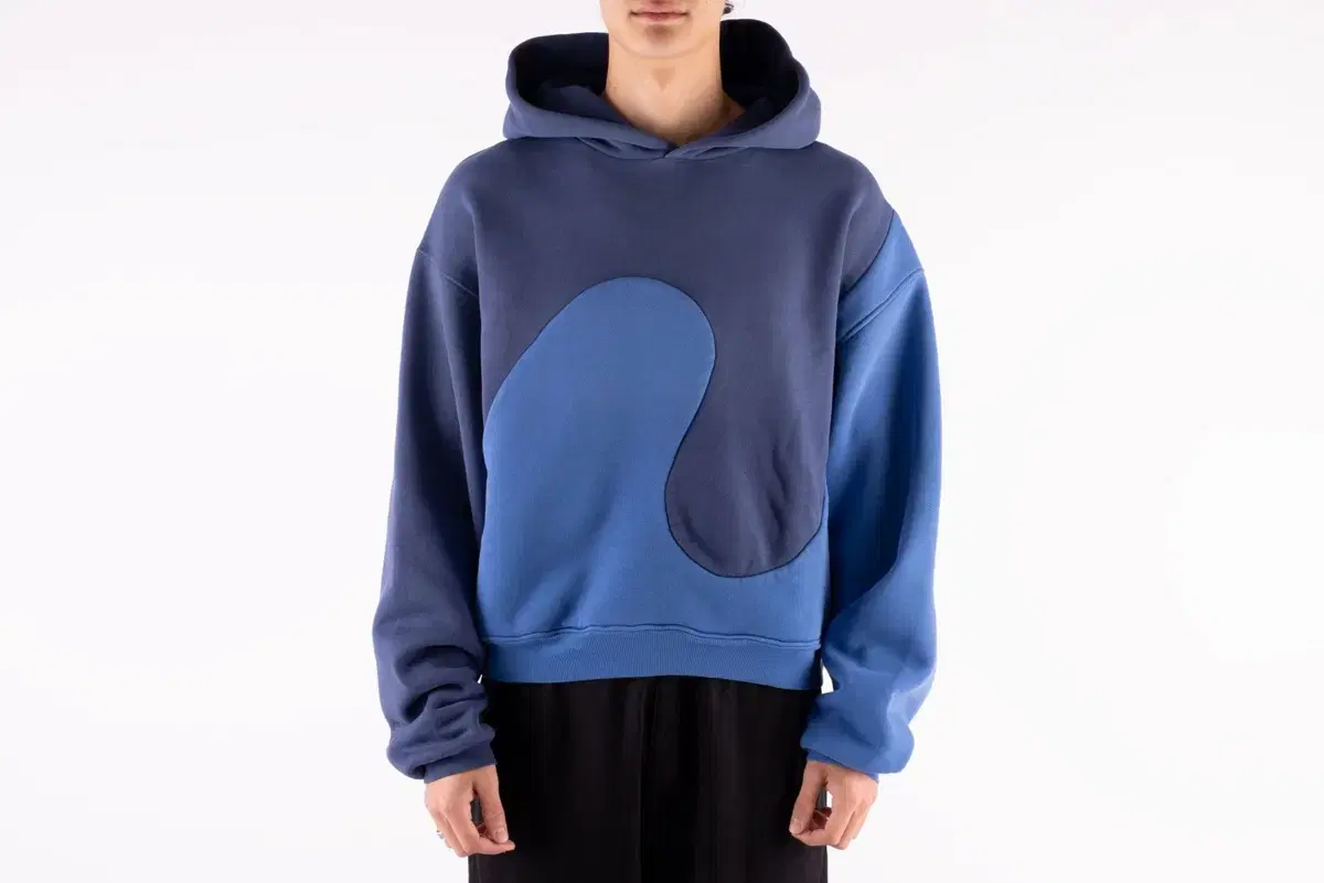 [M] ERL SWIRL HOODIE BLUE