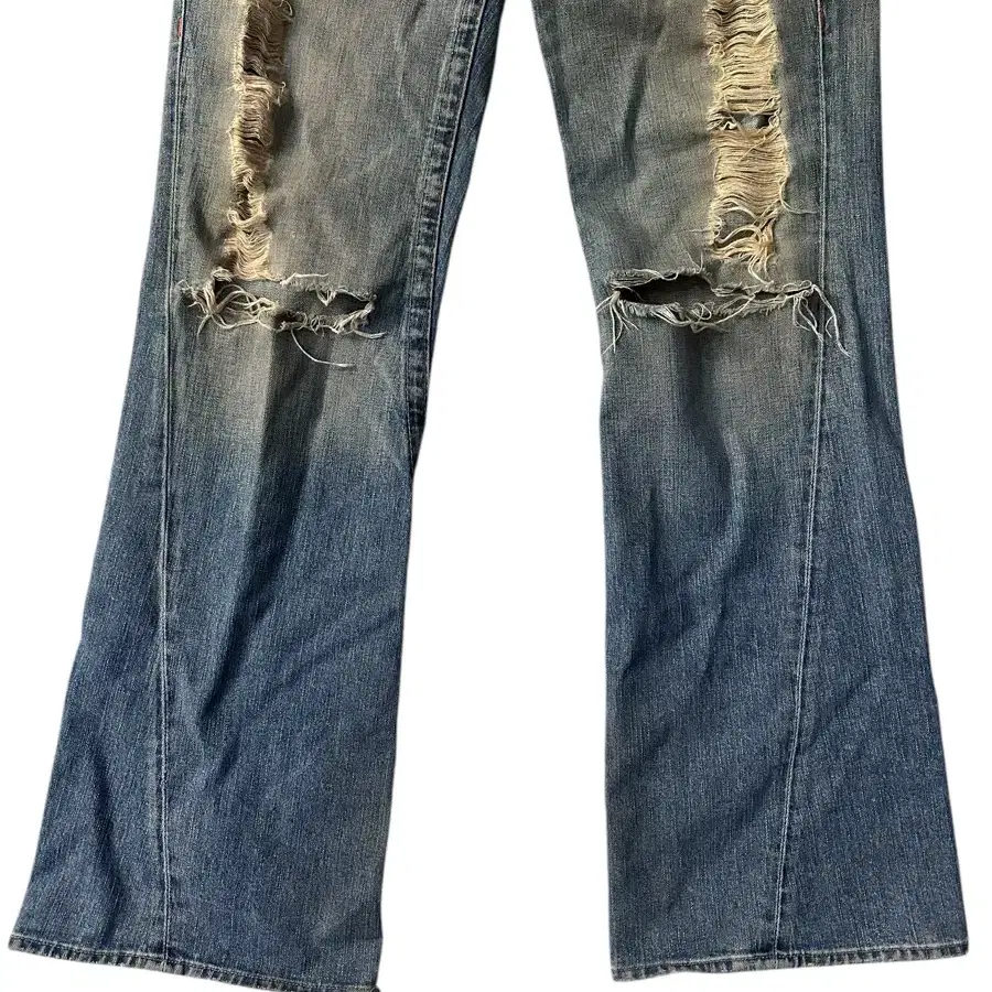 TRUE RELIGION BOOTS CUT PANTS