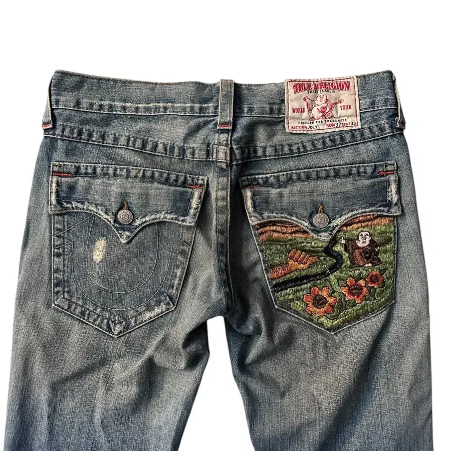 TRUE RELIGION BOOTS CUT PANTS