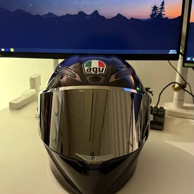 AGV PISTA GP RR 이리듐카본 아시안핏 s