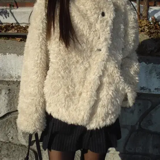 새상품 아워캐비넷 퍼 자켓 sheep fur jacket