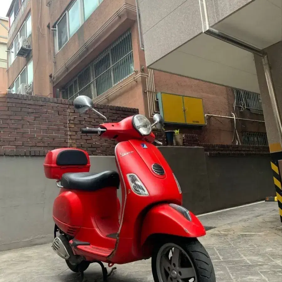 12년식 베스파 LX125 판매합니다 !