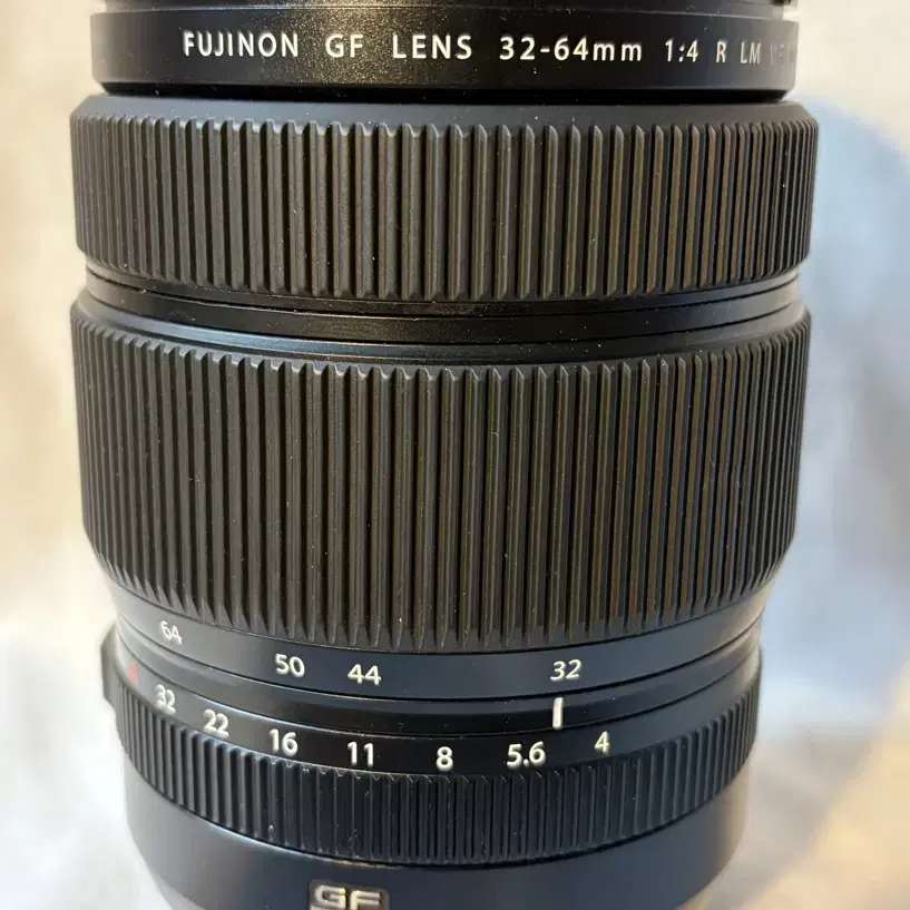 GF32-64mm F4 렌즈