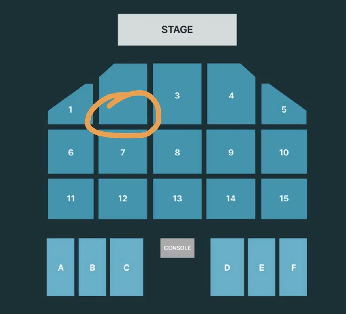 데이식스 부산콘 첫콘 2구역 17열 1매