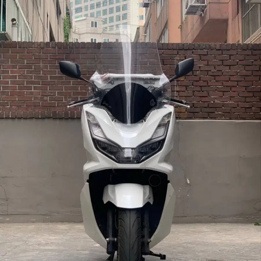 22년식 PCX125 abs 배달셋팅 바이크 판매합니다.