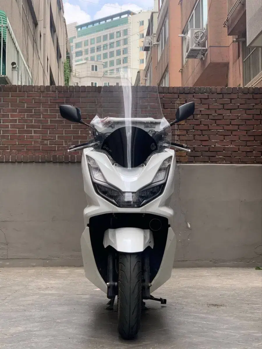 22년식 PCX125 abs 배달셋팅 바이크 판매합니다.