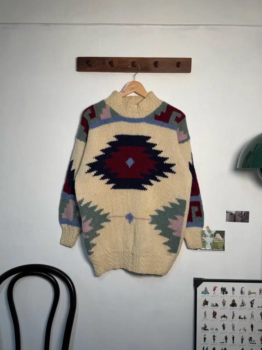 XL/ Navajo Pattern Hand Sweater/N58