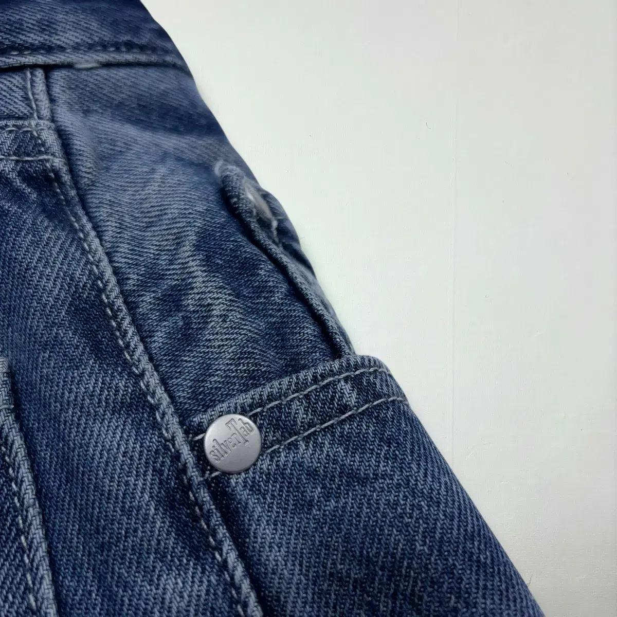 Levis Silver tab Loose denim pants