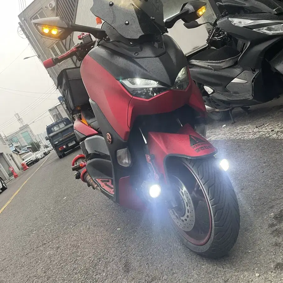 Nmax125