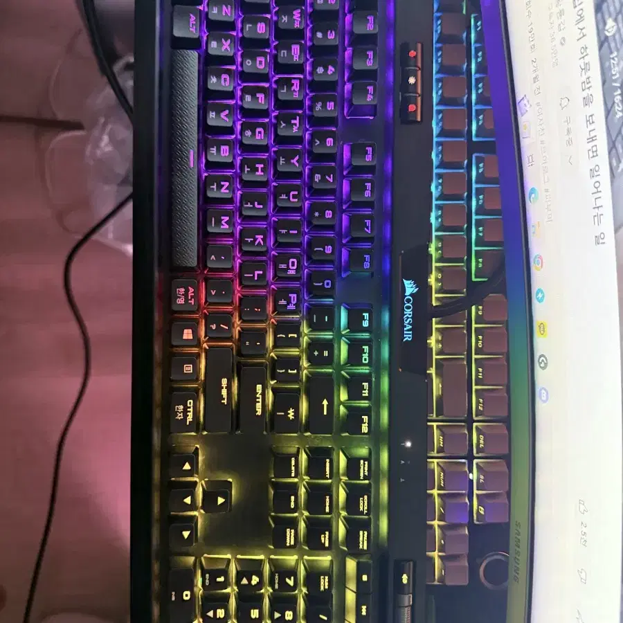 커세어 k70 tkl RGB 적축