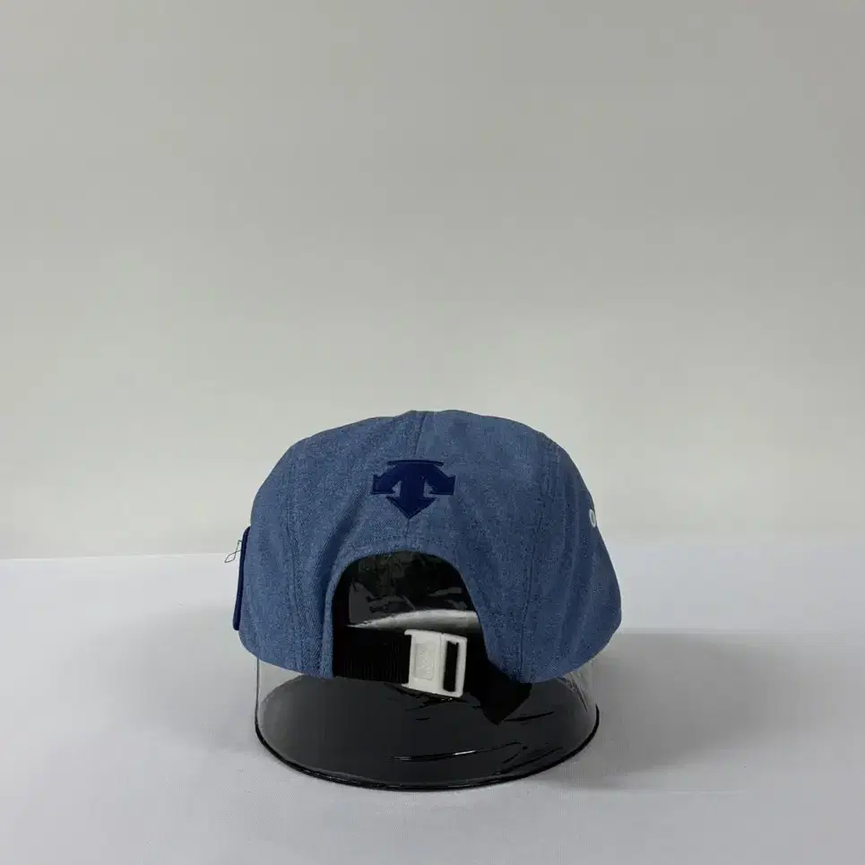 데상트 original cap