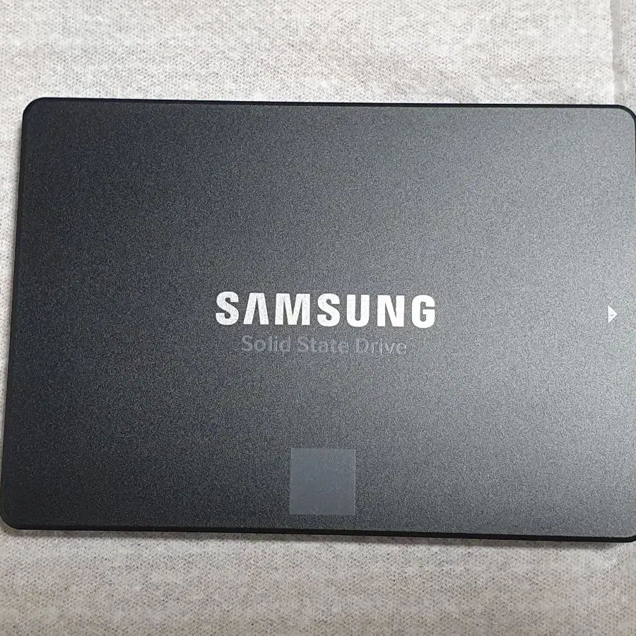 삼성 SSD 870 EVO 1TB 2.5인치