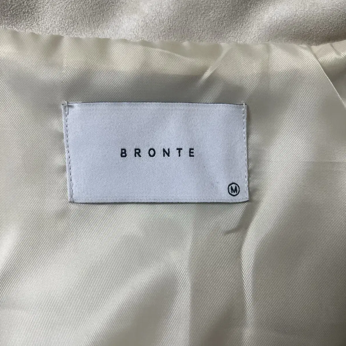 의류)BRONTE 자켓(아이보리)