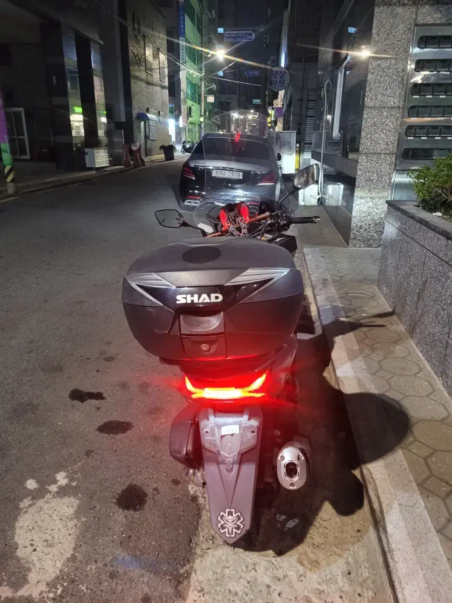 부산 21년식 Pcx 적은키로수 팝니다 관리잘된차량